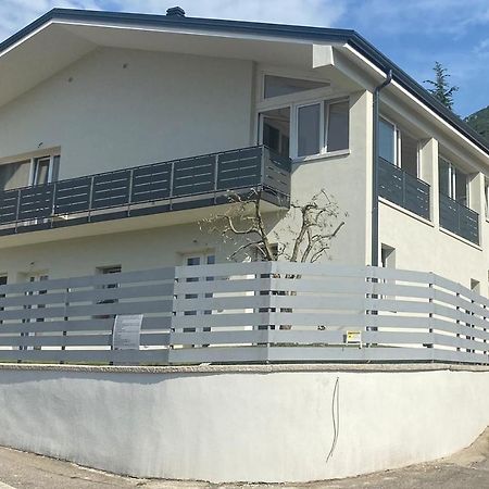 Garda 33 Caprino Veroneseアパートメント エクステリア 写真